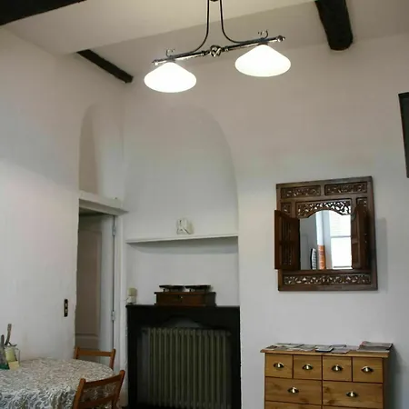 L'oustaria 3 Bedrooms Apartment, Old Town ניס